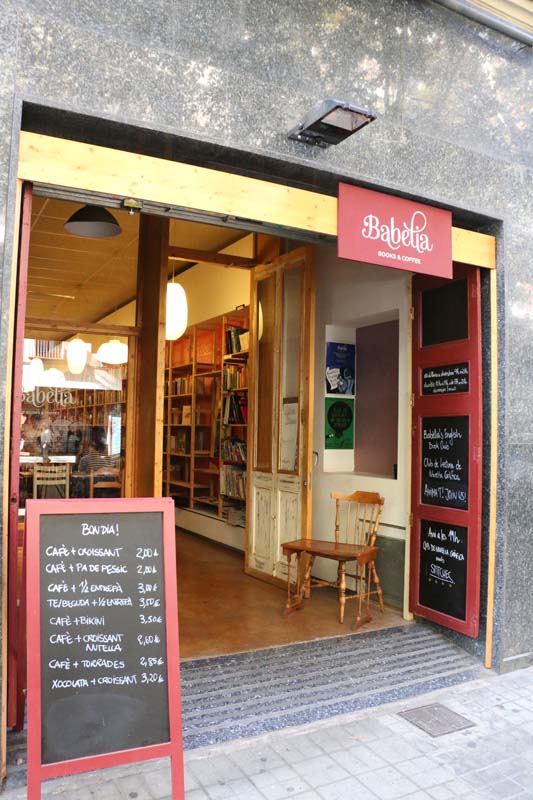 Little pretty urban indie cafes of Barcelona