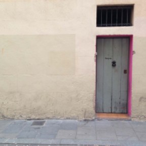 Door and wall in Barcelona Gracia
