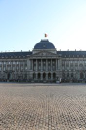 Belgium-brussels-traveling-travel-blog-architecture-Royal-Palace-Brussels-park-22